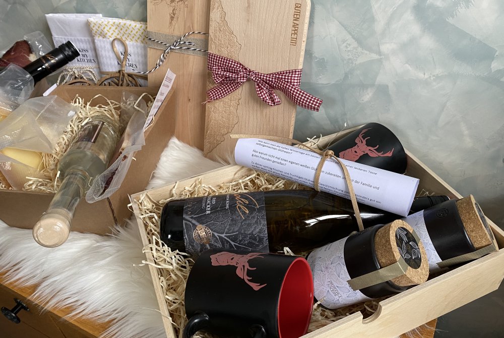 gluehwein-kisterl-3233.jpg gluehwein-kisterl-3233.jpg